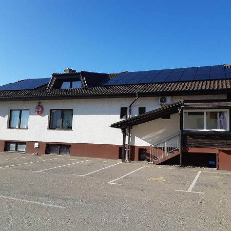 Gostisce Pri Rudiju Hotel Salovci Екстериор снимка